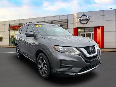 Certified 2020 Nissan Rogue SV w/ Premium Package AWD/4WD image 1