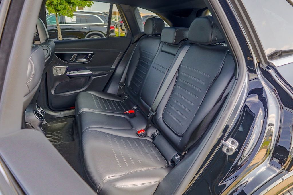 Certified 2026 Mercedes-Benz GLC 300 image 25