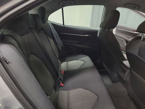 Used 2020 Toyota Camry LE w/ Convenience Package image 19