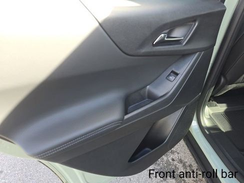 New 2026 Chevrolet Equinox LT w/ Convenience Package II image 24