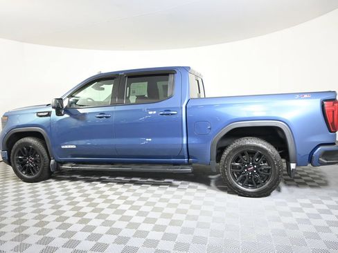 Used 2024 GMC Sierra 1500 Elevation w/ Preferred Package AWD/4WD image 3
