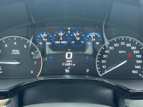 Used 2017 Cadillac XT5 Platinum image 18