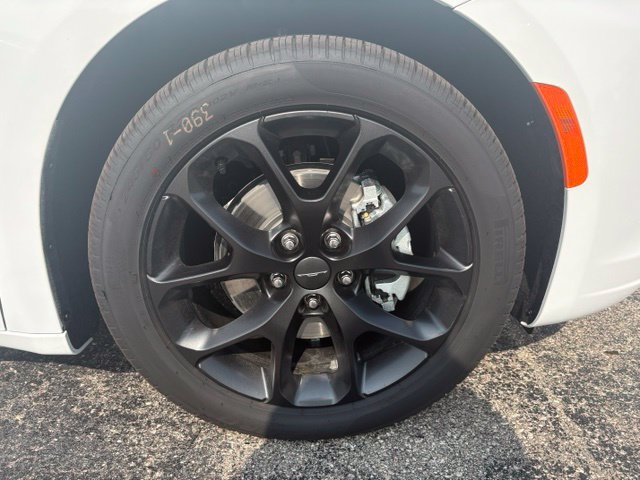 New 2027 Chrysler Pacifica Select FWD image 21