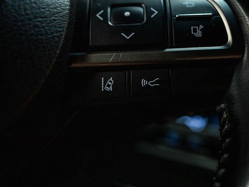 Used 2016 Lexus LX 570 4WD image 25