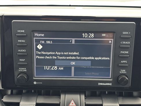 Used 2022 Toyota RAV4 LE image 17