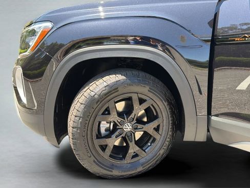 New 2026 Volkswagen Atlas Peak Edition AWD/4WD image 40