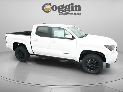 New 2026 Toyota Tacoma SR5 AWD/4WD image 26