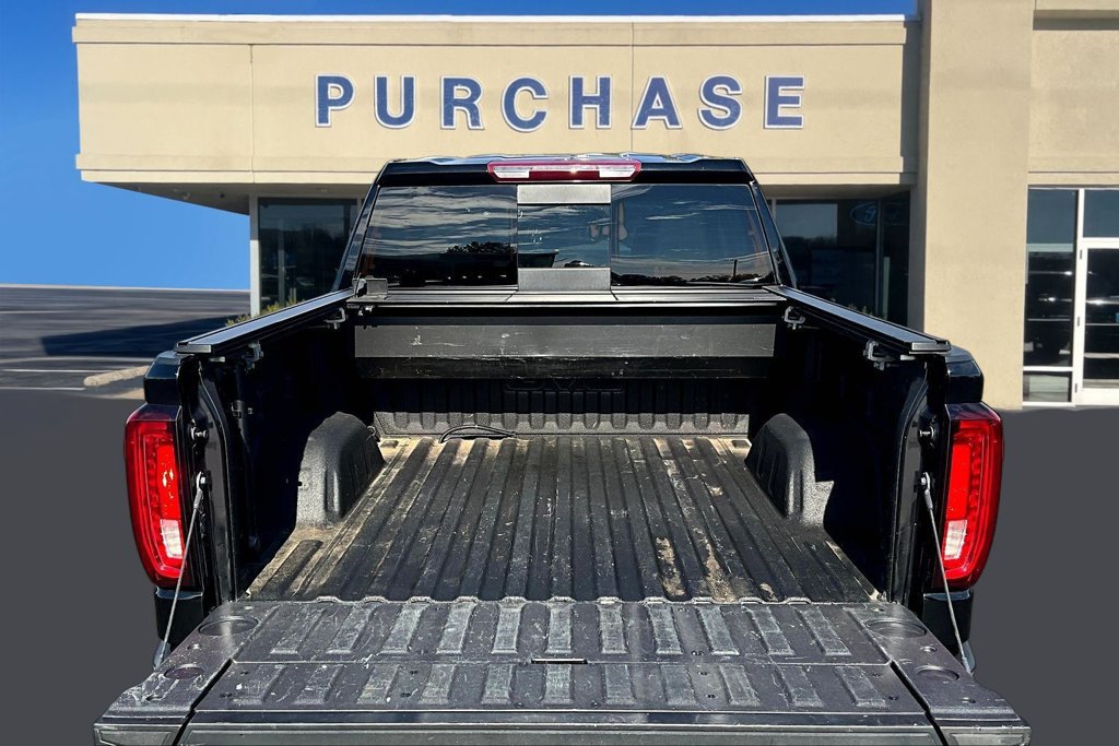 Used 2025 GMC Sierra 1500 SLT w/ SLT Premium Package AWD/4WD image 8