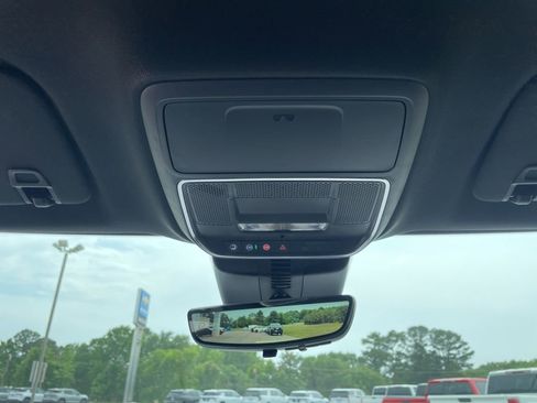 New 2026 Chevrolet Traverse High Country FWD image 19