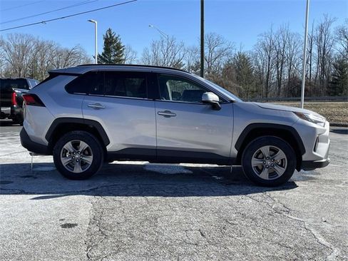 Used 2024 Toyota RAV4 XLE image 6