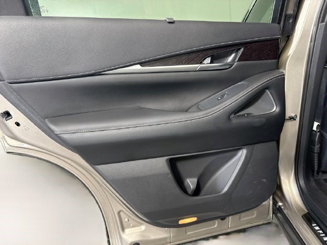 Used 2023 INFINITI QX60 Autograph AWD/4WD image 25