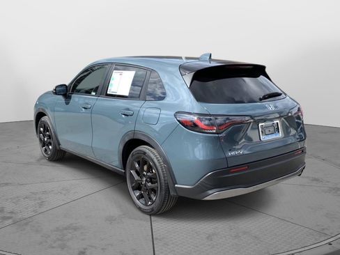 Used 2023 Honda HR-V Sport image 5