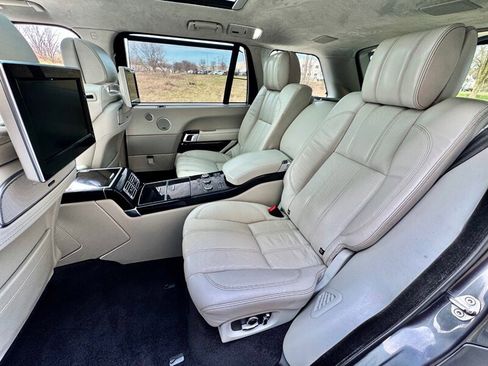 Used 2016 Land Rover Range Rover Long Wheelbase Autobiography AWD/4WD image 25