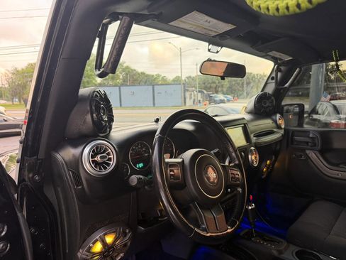 Used 2011 Jeep Wrangler Sport image 14