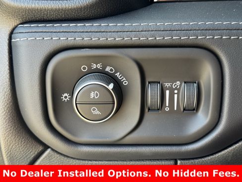 New 2026 RAM 2500 Limited AWD/4WD image 18