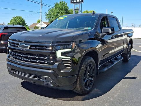 Used 2024 Chevrolet Silverado 1500 RST AWD/4WD image 3