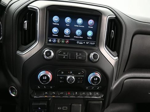 Used 2022 GMC Sierra 1500 Denali w/ Denali Reserve Package AWD/4WD image 23