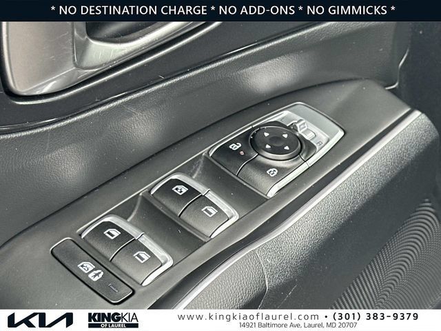 Used 2024 Kia Sorento LX FWD image 20