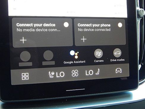 New 2026 Volvo XC90 B5 Plus image 20