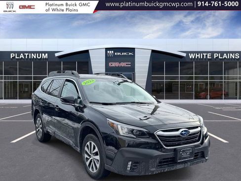 Used 2022 Subaru Outback Premium image 1