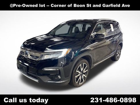 Used 2021 Honda Pilot Touring image 1