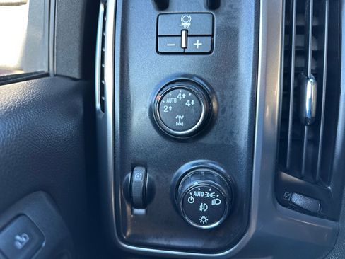 Used 2016 Chevrolet Silverado 1500 LTZ Z71 w/ LTZ Plus Package image 21