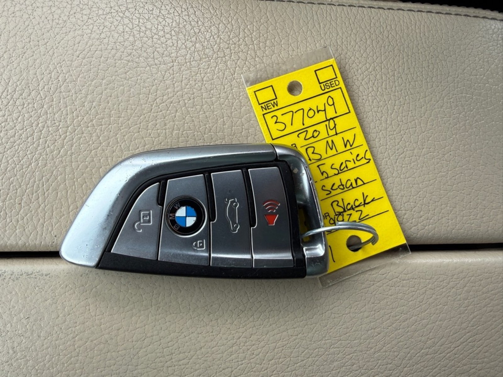 Used 2019 BMW 530e xDrive w/ Convenience Package AWD/4WD image 44