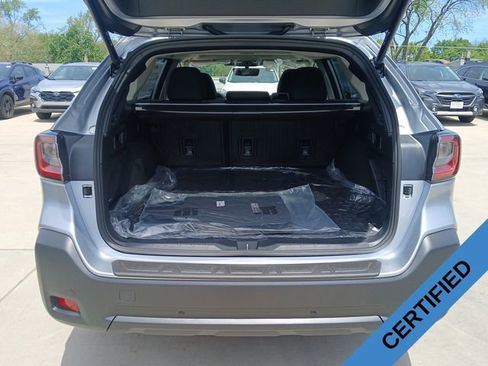 Used 2025 Subaru Outback Onyx Edition AWD/4WD image 22