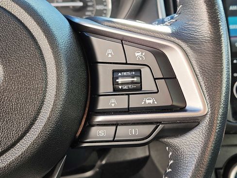 Used 2023 Subaru Impreza 2.0i Limited image 21