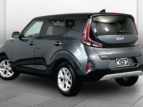Certified 2025 Kia Soul LX w/ LX Technology Package FWD image 11