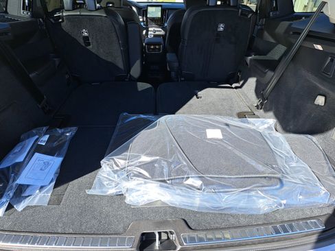 New 2026 Volvo XC90 B5 Ultra image 7