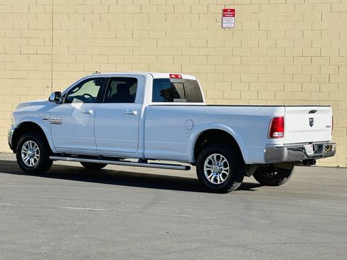 Used 2018 RAM 3500 Laramie w/ Convenience Group AWD/4WD image 8