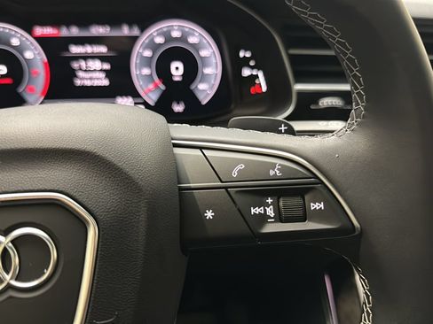 Used 2025 Audi Q7 3.0T Prestige w/ Prestige Package AWD/4WD image 27