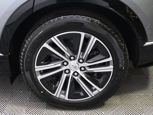 New 2026 Cadillac Lyriq Luxury AWD/4WD image 20