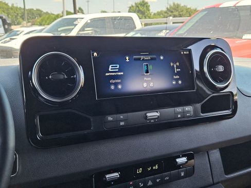 Used 2024 Mercedes-Benz eSprinter 170 Cargo w/ Dashboard Charging Package image 23