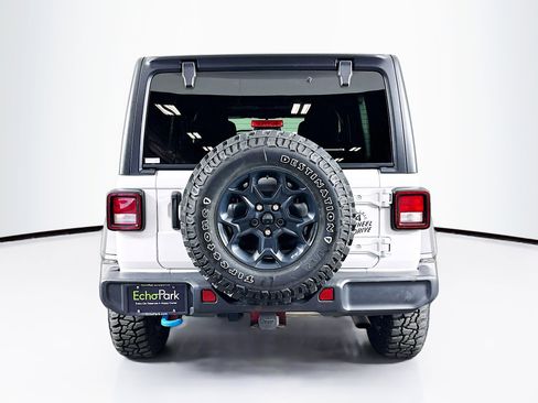 Used 2023 Jeep Wrangler Unlimited image 7