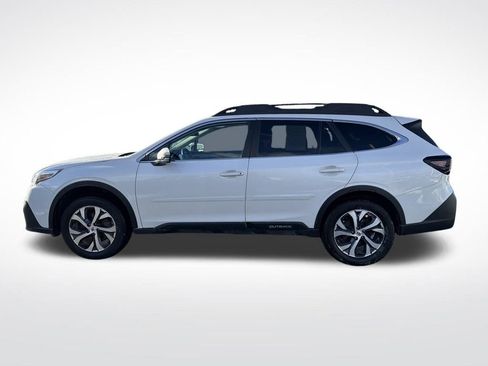 Used 2020 Subaru Outback Limited image 12