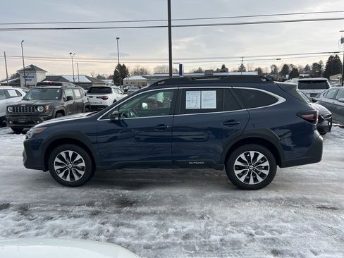Used 2025 Subaru Outback Limited image 2