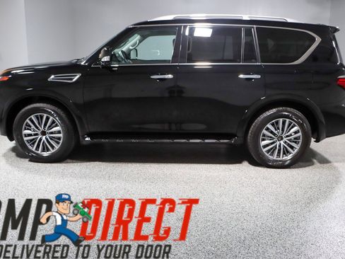 Used 2024 Nissan Armada SL image 10