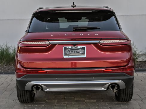Used 2025 Lincoln Corsair Reserve AWD/4WD image 15