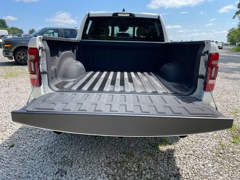 Used 2023 RAM 1500 Laramie AWD/4WD image 14