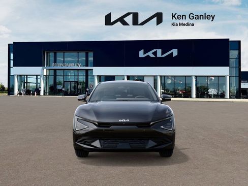 New 2025 Kia EV6 Light image 2