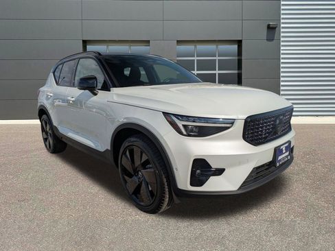 New 2026 Volvo XC40 B5 Ultra w/ Protection Package Premier image 1