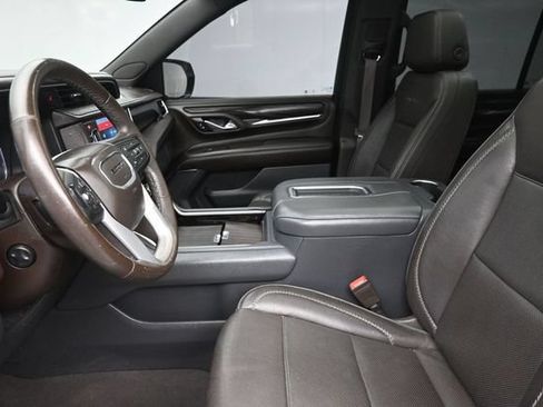 Used 2021 GMC Yukon Denali AWD/4WD image 17