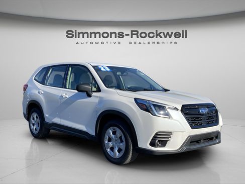 Used 2023 Subaru Forester image 13