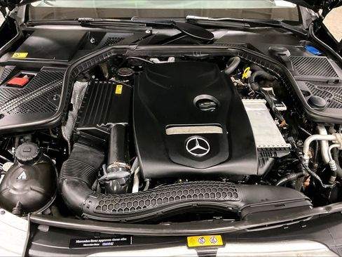 Used 2015 Mercedes-Benz C 300 4MATIC Sedan image 32