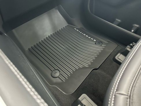 New 2025 Ford Expedition Platinum w/ Driver's Package image 46