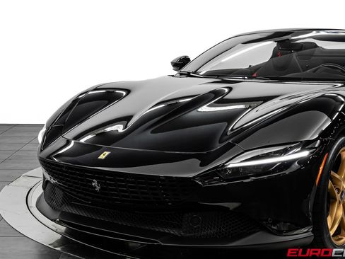 Used 2026 Ferrari Roma Spider RWD image 15