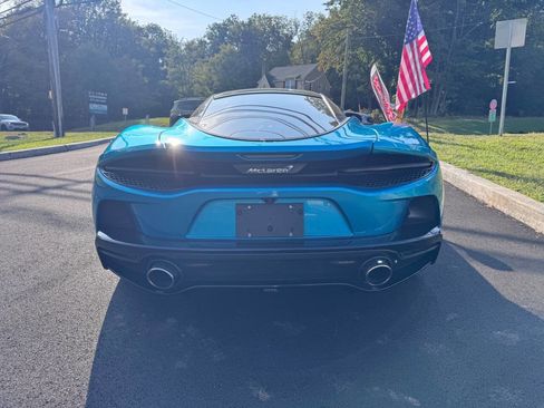 Used 2023 McLaren GT image 4