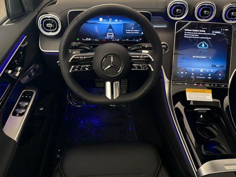 New 2026 Mercedes-Benz GLC 300 image 13